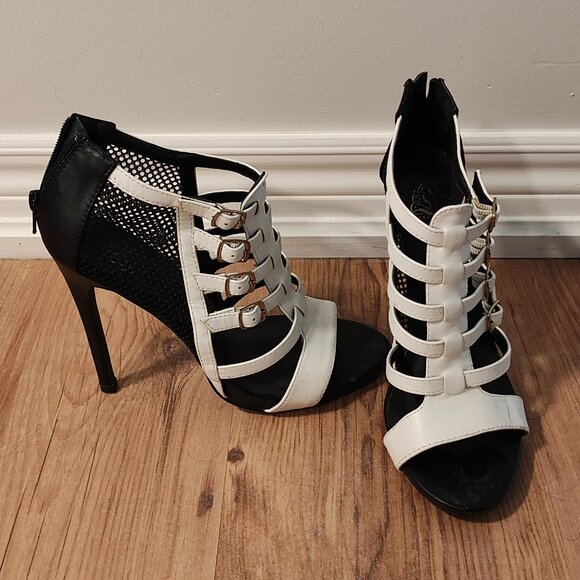 Black and White Mesh High Heels - Sz 8.5 - Picture 1 of 8